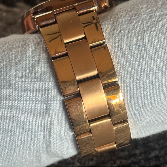 Michael Kors women watch - Picture 5 of 5